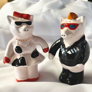 Rocker Mr. and Mrs Pig Couple Salt and Pepper Shakers